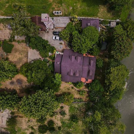 Ratmanee House Hotel Kanchanaburi Buitenkant foto