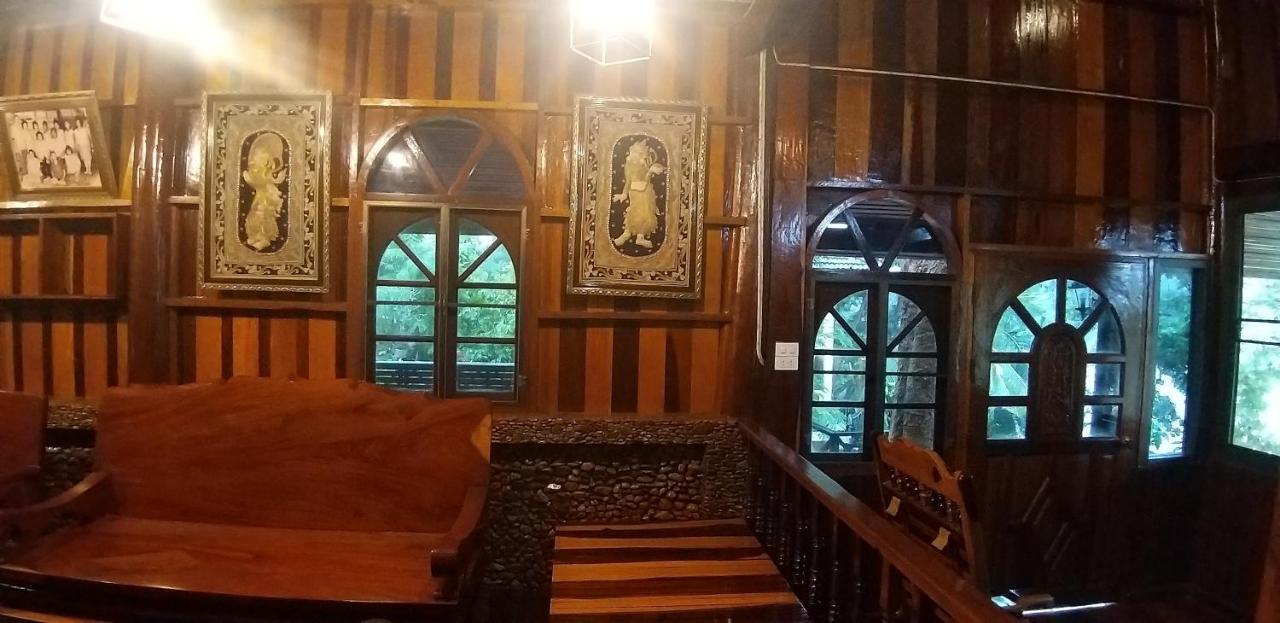 Ratmanee House Hotel Kanchanaburi Buitenkant foto
