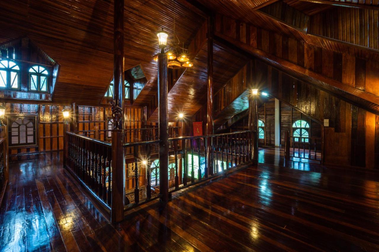 Ratmanee House Hotel Kanchanaburi Buitenkant foto