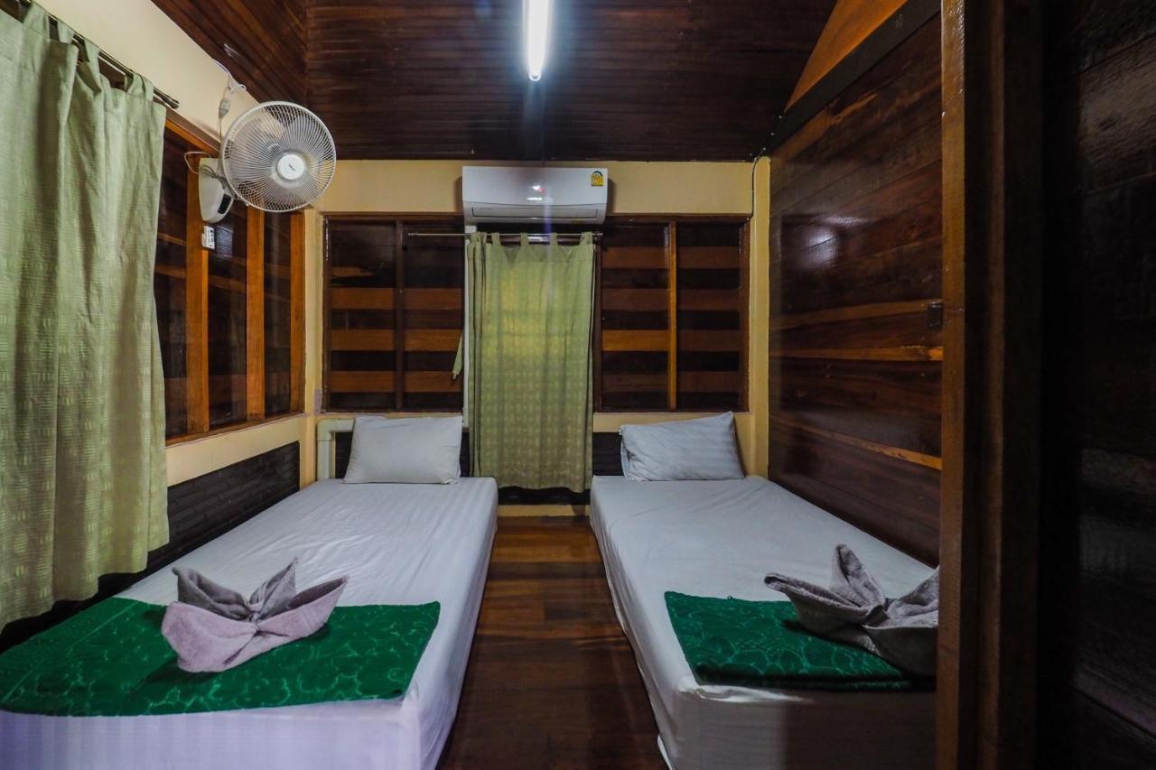 Ratmanee House Hotel Kanchanaburi Buitenkant foto