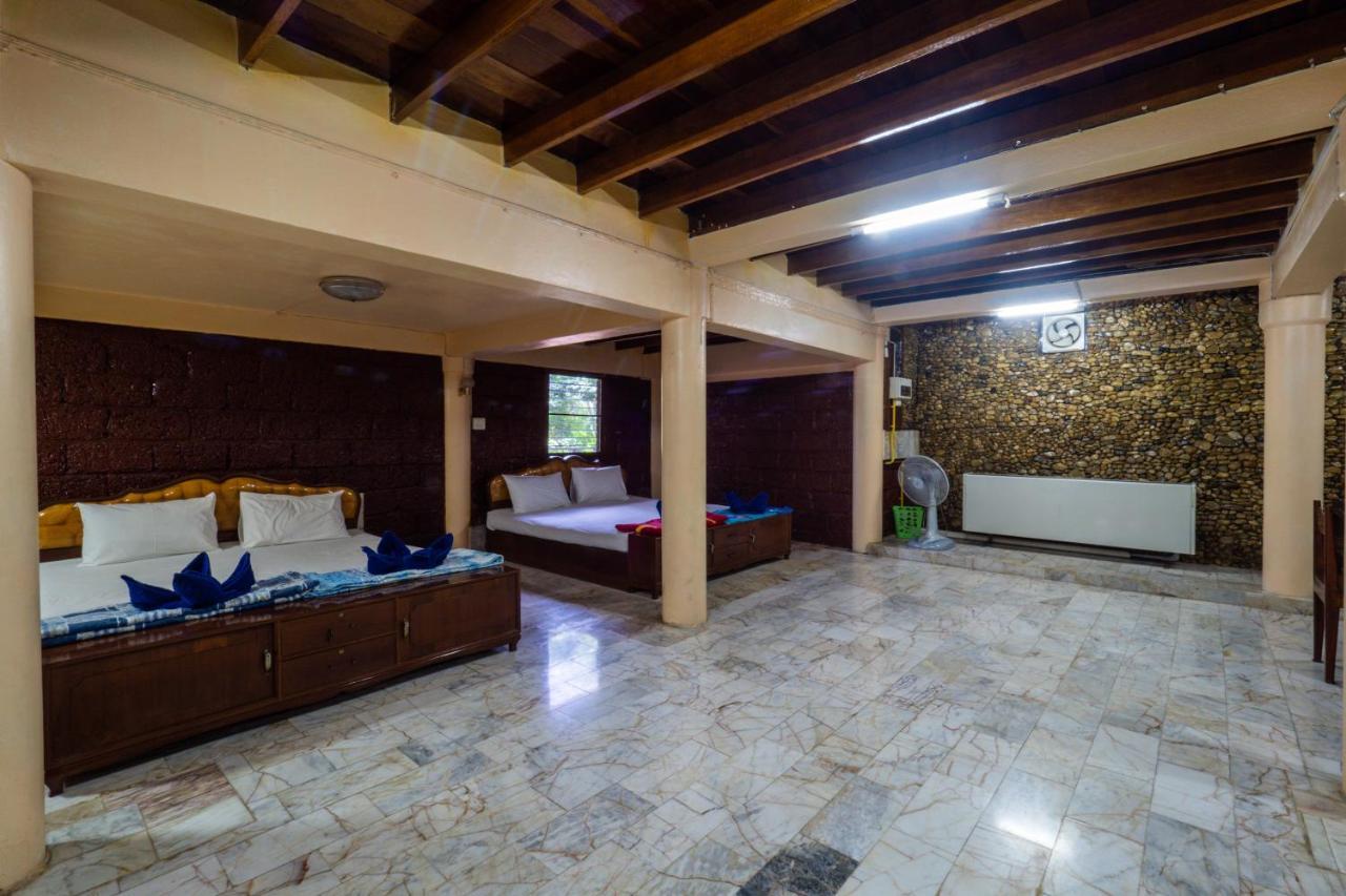 Ratmanee House Hotel Kanchanaburi Buitenkant foto