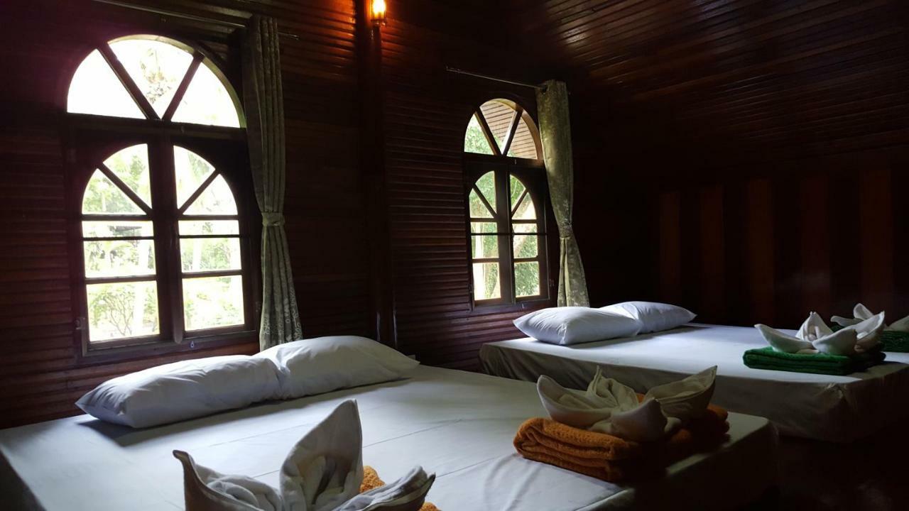 Ratmanee House Hotel Kanchanaburi Buitenkant foto