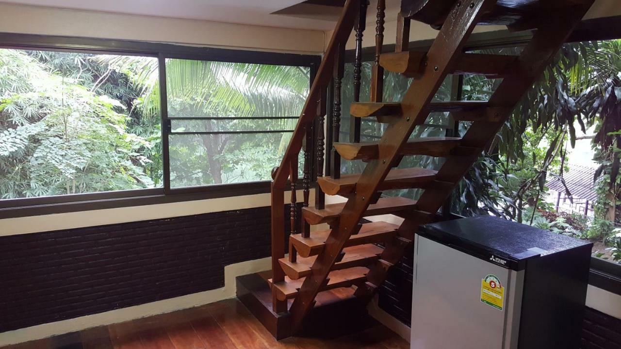 Ratmanee House Hotel Kanchanaburi Buitenkant foto